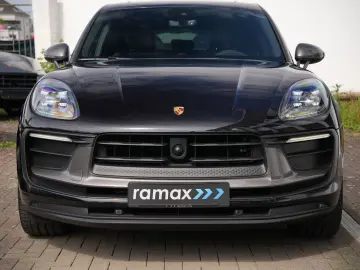 PORSCHE Macan T BURMESTER-ACC-LUFTF.-PANO-18WEGE-VOLL