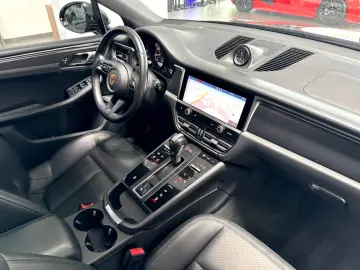 PORSCHE MACAN 2.0 PANO VOLLLEDER KAMERA MEMORY PDLS  19