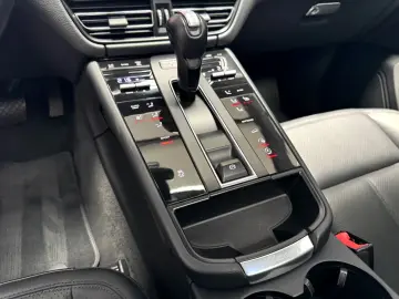 PORSCHE MACAN 2.0 PANO VOLLLEDER KAMERA MEMORY PDLS  19