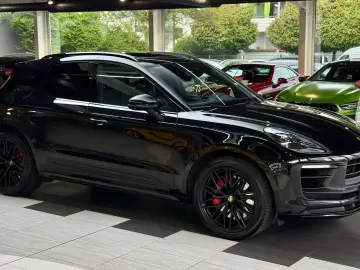 PORSCHE Macan GTS Pano 18Wege ACC Luft Standheizung 360