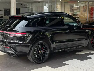 PORSCHE Macan GTS Pano 18Wege ACC Luft Standheizung 360