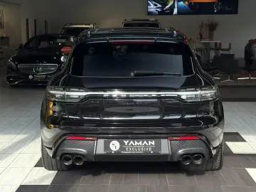 PORSCHE Macan GTS Pano 18Wege ACC Luft Standheizung 360