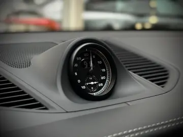 PORSCHE Macan GTS Pano 18Wege ACC Luft Standheizung 360