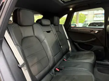 PORSCHE Macan GTS Pano 18Wege ACC Luft Standheizung 360