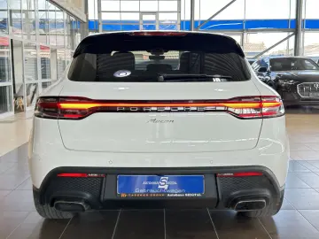PORSCHE Macan Allrad R.Cam Navi Leder SHZ LED Tempomat
