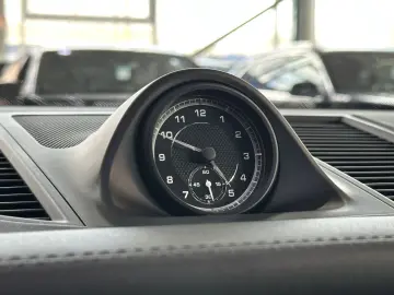 PORSCHE Macan Allrad R.Cam Navi Leder SHZ LED Tempomat