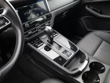 PORSCHE Macan Panorama Dachsystem Sitzheizung vorn