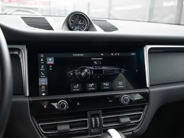 PORSCHE Macan Panorama Dachsystem Sitzheizung vorn