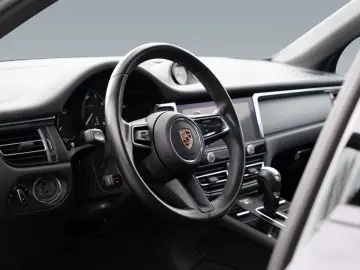 PORSCHE Macan Panorama Dachsystem Sitzheizung vorn