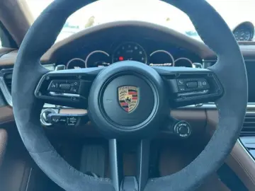 PORSCHE Panamera GTS 4.0 SPORTABGAS PANO HEAD-UP