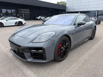 PORSCHE Panamera GTS SportDesign Beifahrerdisplay Pano