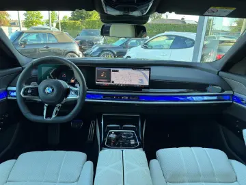 BMW 740d xDrive M-Sport Pro