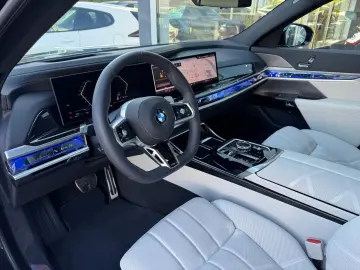 BMW 740d xDrive M-Sport Pro