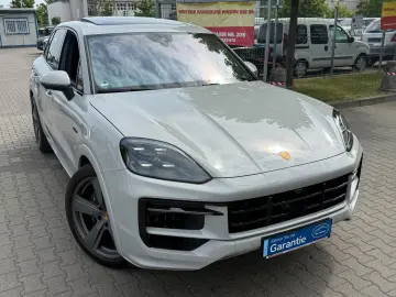 PORSCHE Cayenne E-Hybrid SPORT-PAKET INNO-DRIVE HUD CHRO