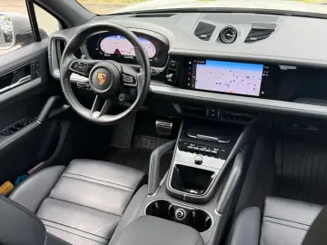 PORSCHE Cayenne E-Hybrid SPORT-PAKET INNO-DRIVE HUD CHRO