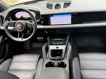 PORSCHE Cayenne E-Hybrid SPORT-PAKET INNO-DRIVE HUD CHRO