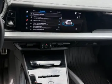 PORSCHE Cayenne E-Hybrid SPORT-PAKET INNO-DRIVE HUD CHRO