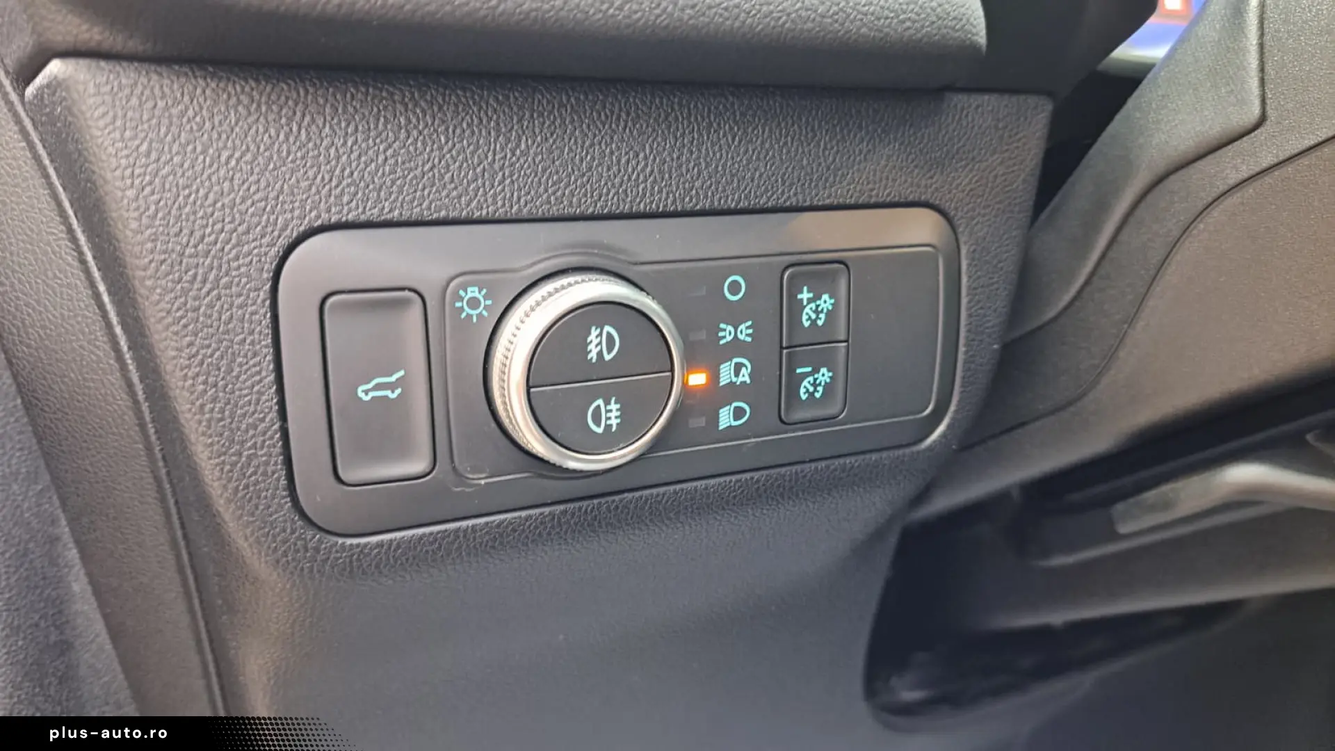 FORD KUGA TITANIUM X AWD