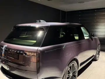 LAND ROVER Range Rover Autobiography