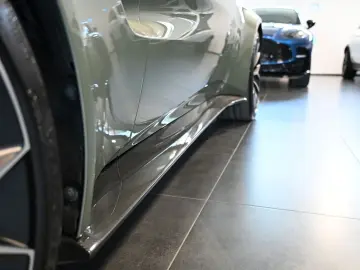 ASTON MARTIN V8 Vantage Roadster California Sage UPE…
