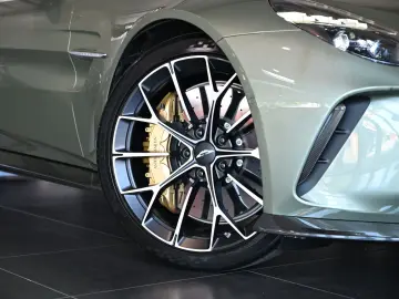 ASTON MARTIN V8 Vantage Roadster California Sage UPE…