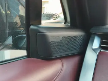 LAND ROVER RR D350 LWB Autobiography Business class   TV