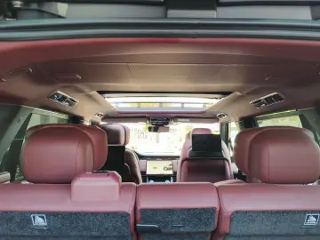 LAND ROVER RR D350 LWB Autobiography Business class   TV
