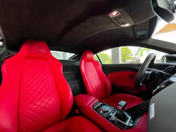 AUDI R8 Coupe 5.2 FSI quattro performance Keramik