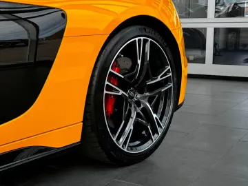 AUDI R8 Coupe 5.2 FSI quattro performance Keramik
