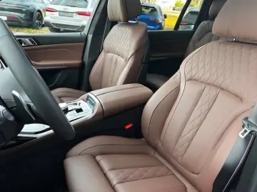 BMW X7 xDrive40d M Sport Pro  - LIVRARE RAPIDA!