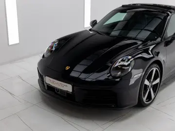 Porsche 911 Carrera PDK