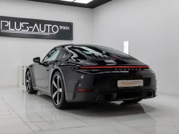 Porsche 911 Carrera PDK