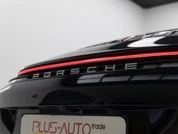 Porsche 911 Carrera PDK