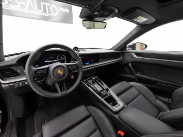 Porsche 911 Carrera PDK