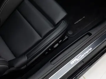 Porsche 911 Carrera PDK