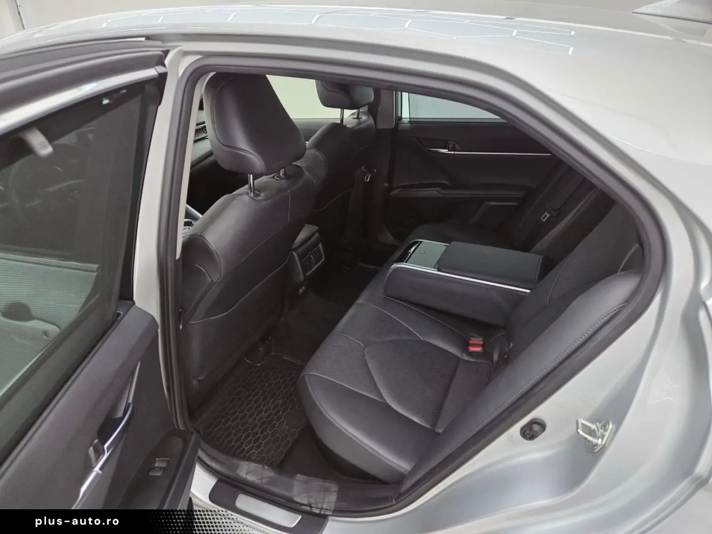 Toyota Camry 2.5 Hybrid Exclusive E-CVT
