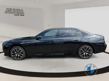 BMW 740d xDrive M Sport Massagesitze Pano Sthzg.