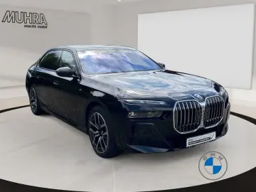 BMW 740d xDrive M Sport Massagesitze Pano Sthzg.