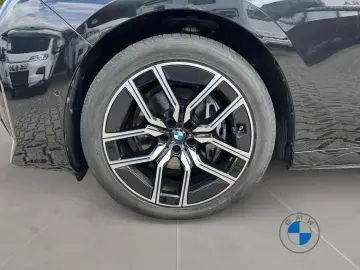 BMW 740d xDrive M Sport Massagesitze Pano Sthzg.