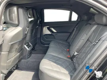 BMW 740d xDrive M Sport Massagesitze Pano Sthzg.