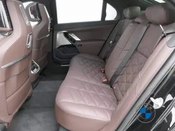 BMW 740d xDrive M Sport Pro 21  TV Skylounge Standhz