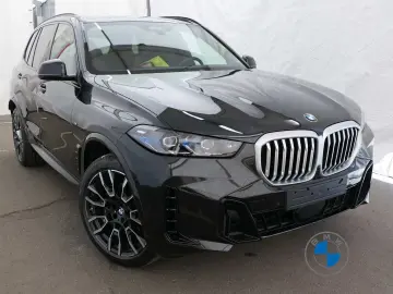 BMW X5 xDrive30d M Sport 21  AKH Pano Sitzbelüft H K
