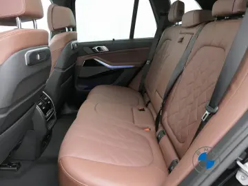 BMW X5 xDrive30d M Sport 21  AKH Pano Sitzbelüft H K