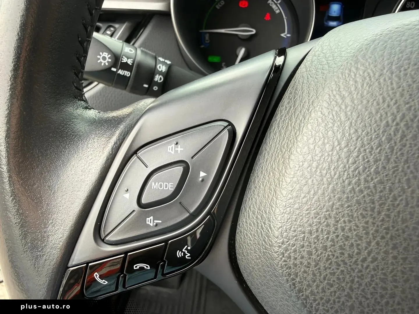 Toyota C-HR 1.8 Hsd Core