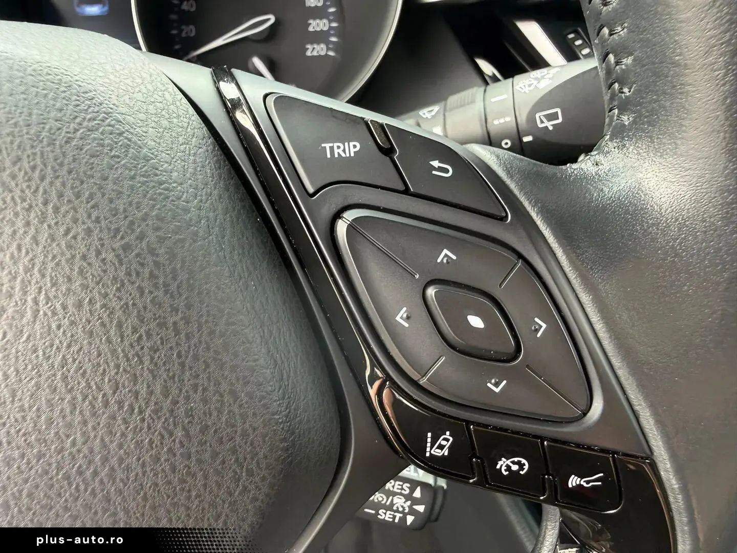 Toyota C-HR 1.8 Hsd Core