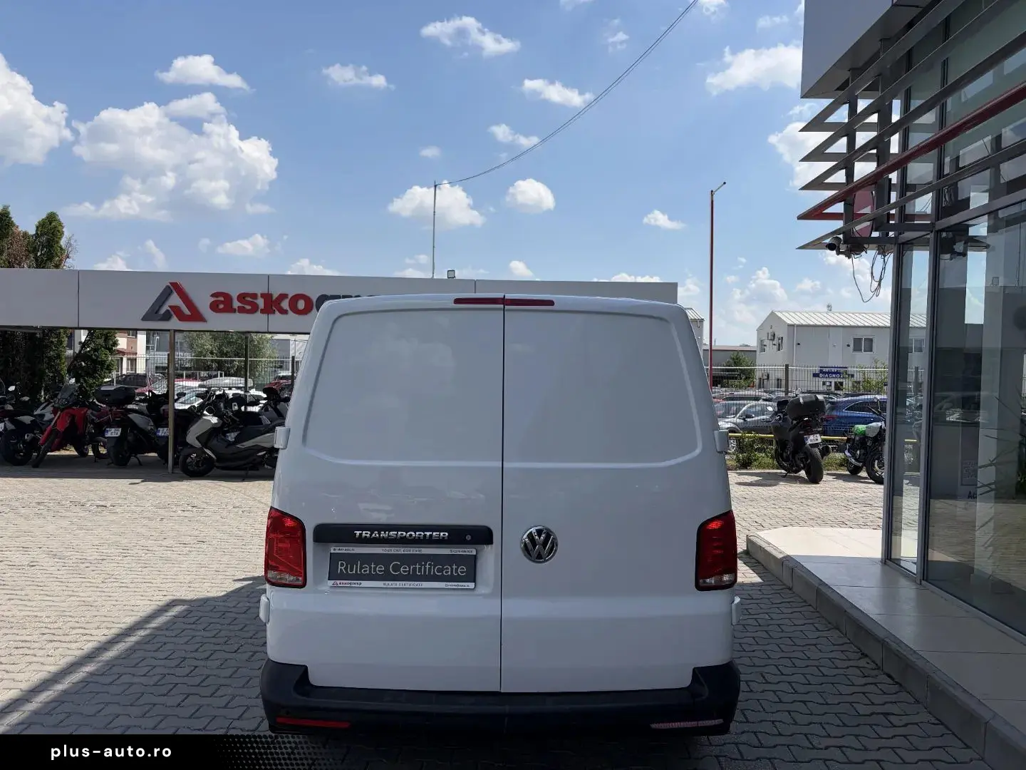 Volkswagen Transporter 2.0 TDI- Car No. 85