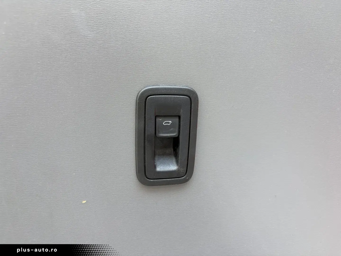 Volkswagen Transporter 2.0 TDI- Car No. 85
