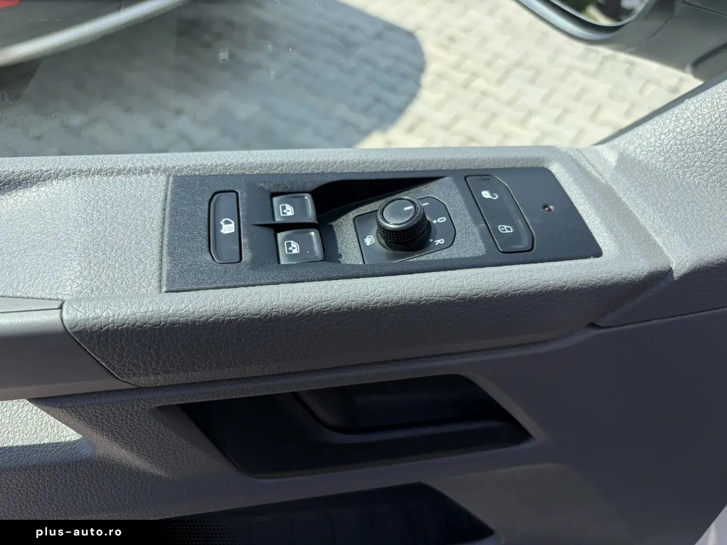 Volkswagen Transporter 2.0 TDI- Car No. 85