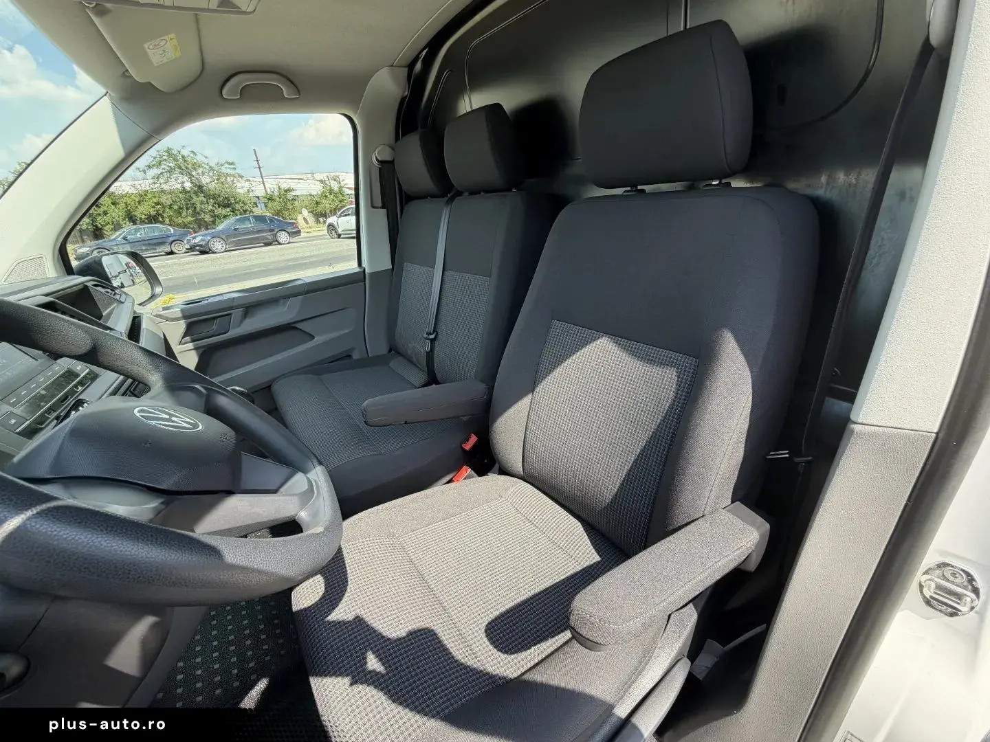 Volkswagen Transporter 2.0 TDI- Car No. 85