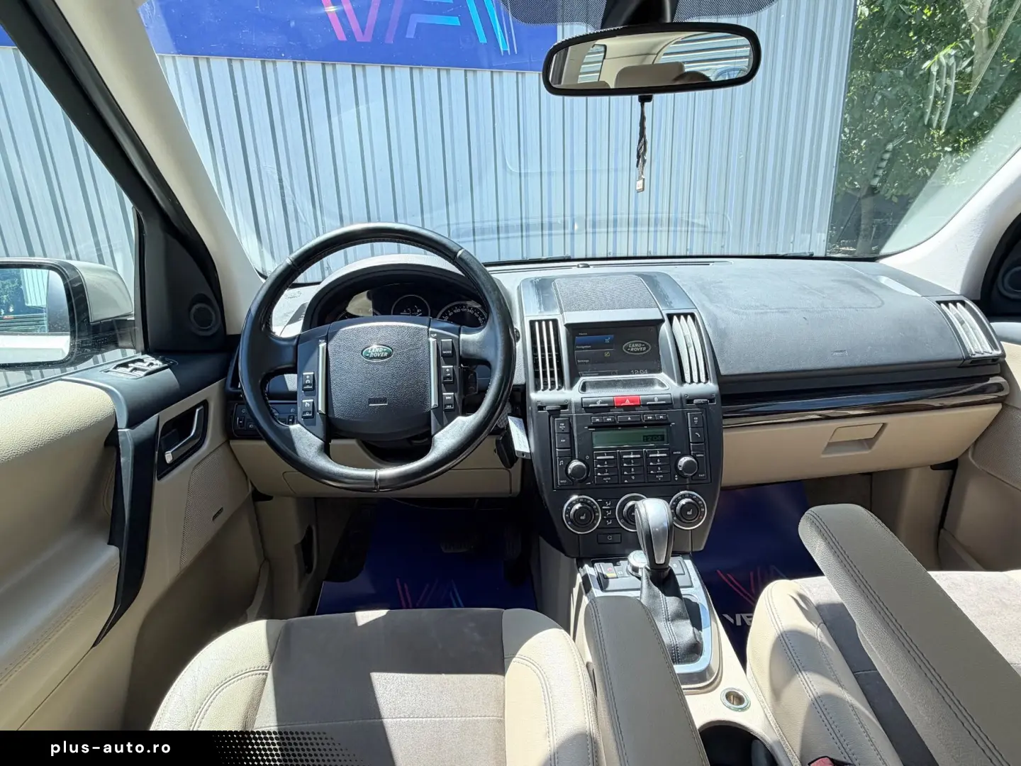 Land-Rover Freelander